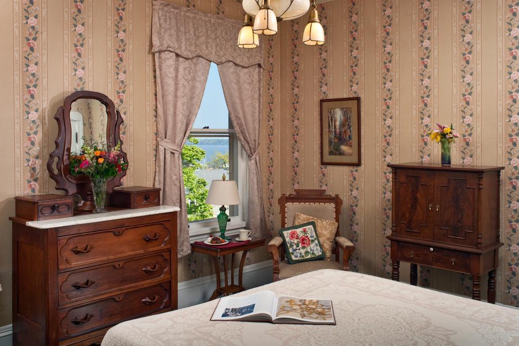 Old Rittenhouse Inn Bayfield Room photo
